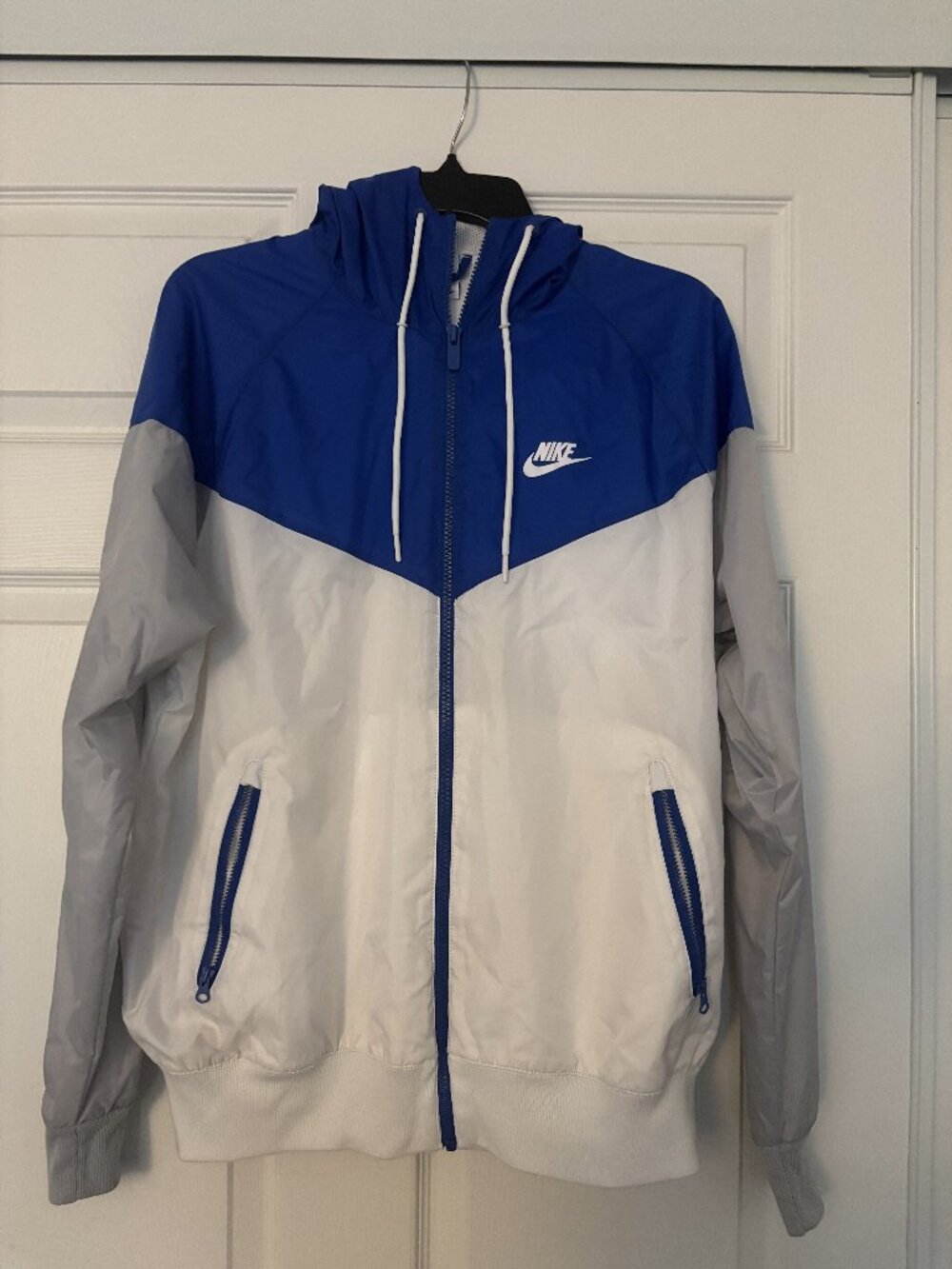 Men's blue/white jacket